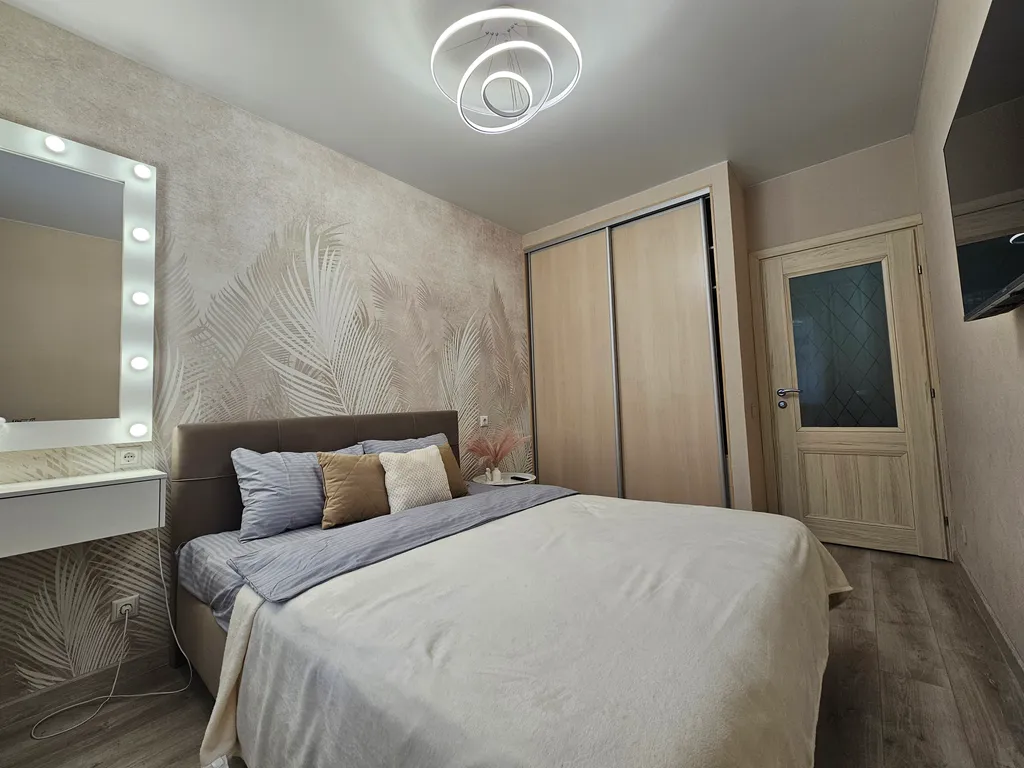 Комфортная двухкомнатная квартира