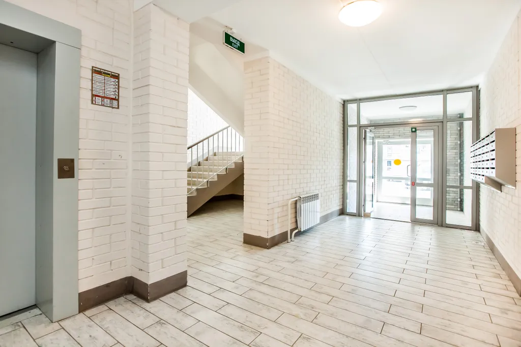 GreenWood Blue Butterfly Sutki Life