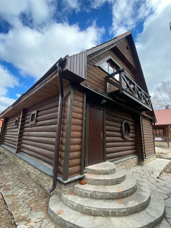 Дизайнерский дом Каравелла в центре Абзаково