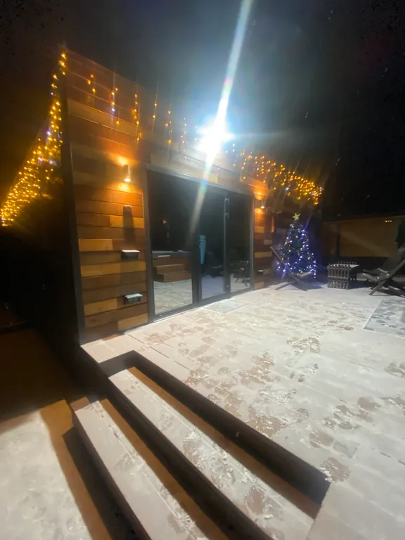 Коттедж Уютный дом с баней, с панорамным видом на гору Ежовая — аренда посуточно в Кировград