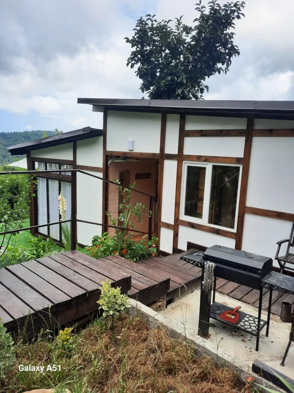 Коттедж с баней и тёплым джакузи