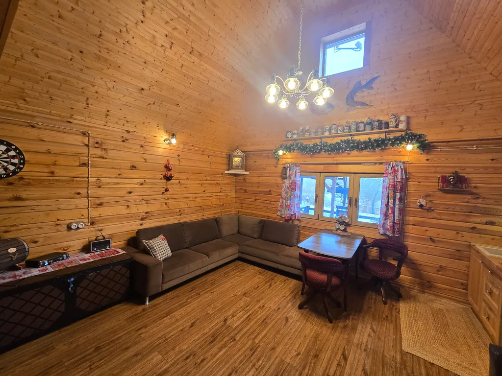 Коттедж Дом с русской баней — Белоозёрский