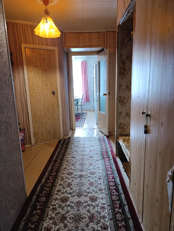 Двухкомнатная квартира район 15 шахты