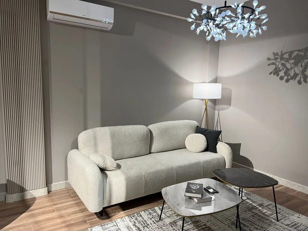 Квартира 2-комнатная Квартира — Махачкала