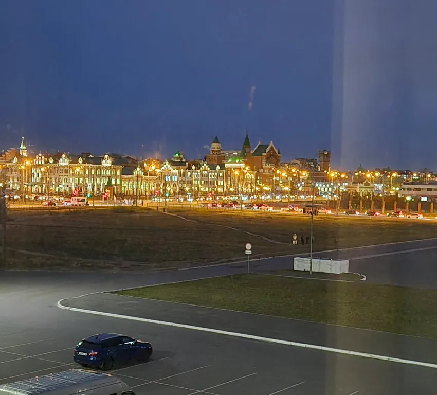 Студия лофт с видом на набережную столицы