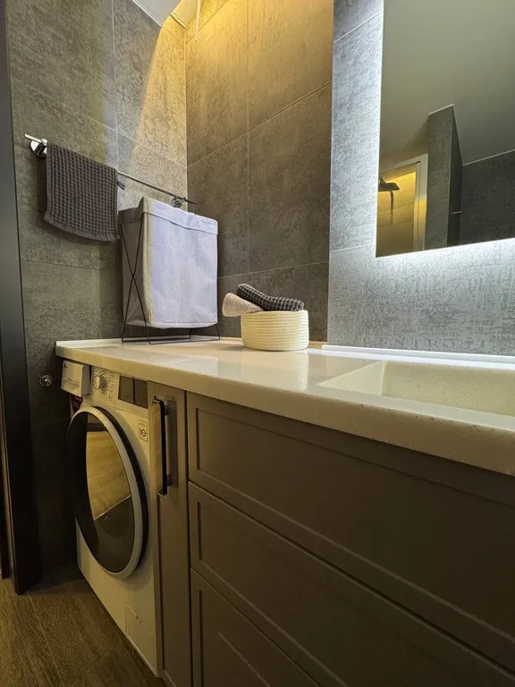 2-х комнатная квартира студия с дизайнерским ремонтом