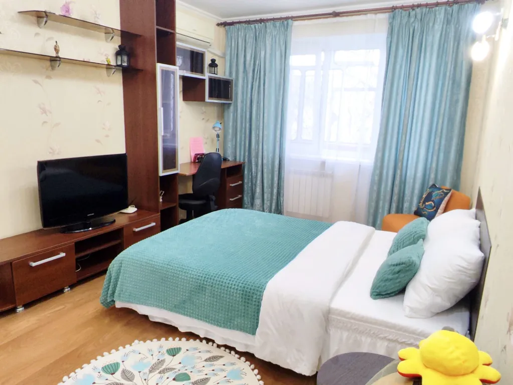 Удобная квартира возле моря и Морской академии