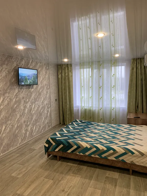 В центре города уютные апартаменты у Волгамолла