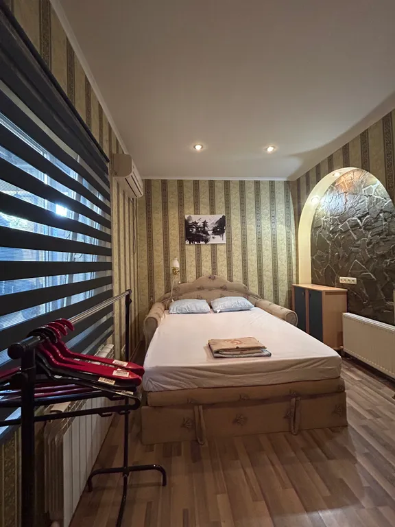 Часть дома в тихом уютном районе частного сектора