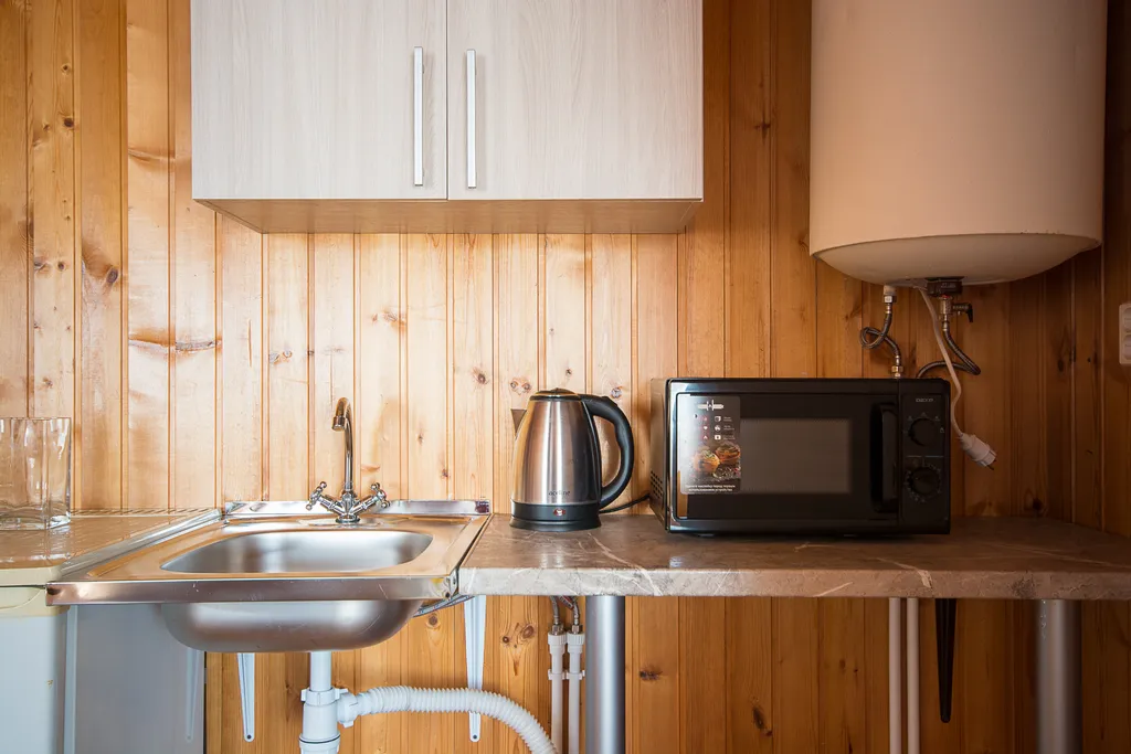 5 местный двухкомнатный номер с кухонной зоной, парковка в подарок