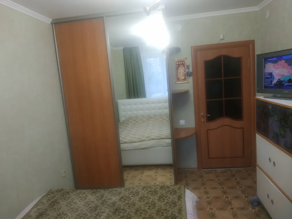 Охраняемый тихий дом в оживлённом мегаполисе