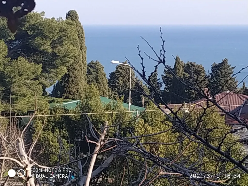 1-й этаж частного дома с садом