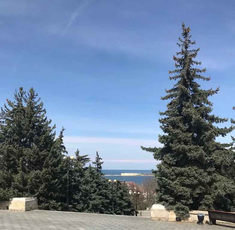 Квартира 1-я квартира в центре, 4 спальных места — Севастополь