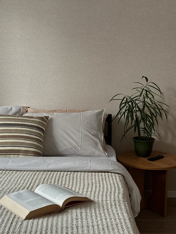 Студия с видом на лес