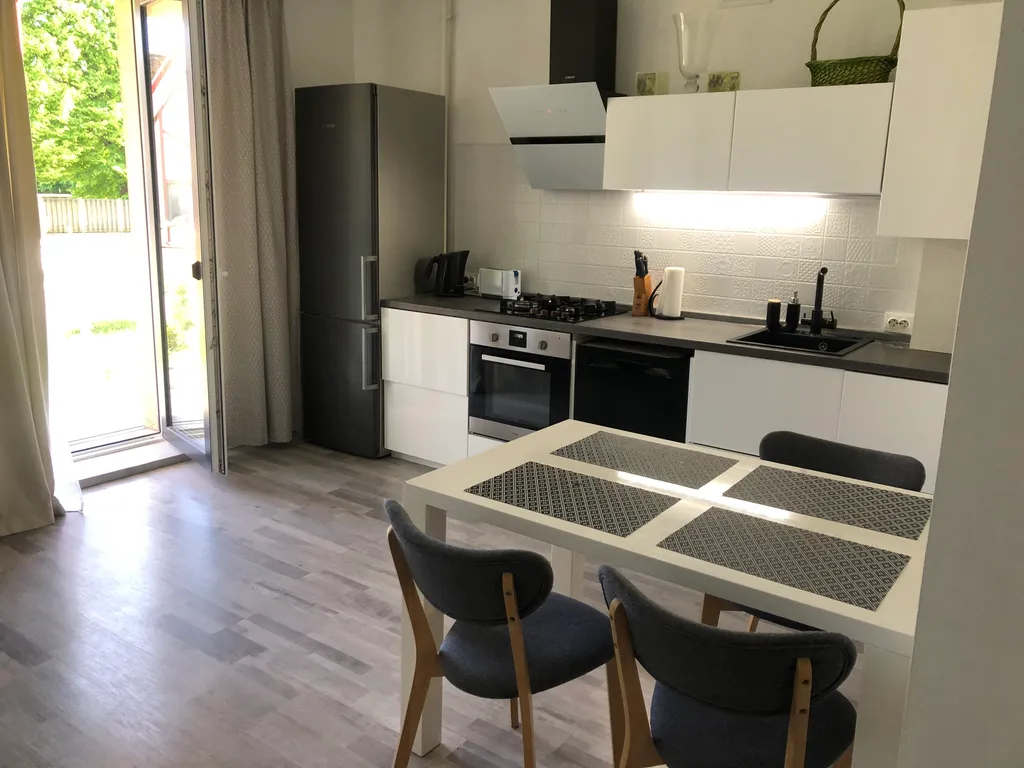 Уютная квартира на первой линии от моря — аренда посуточно в Янтарный