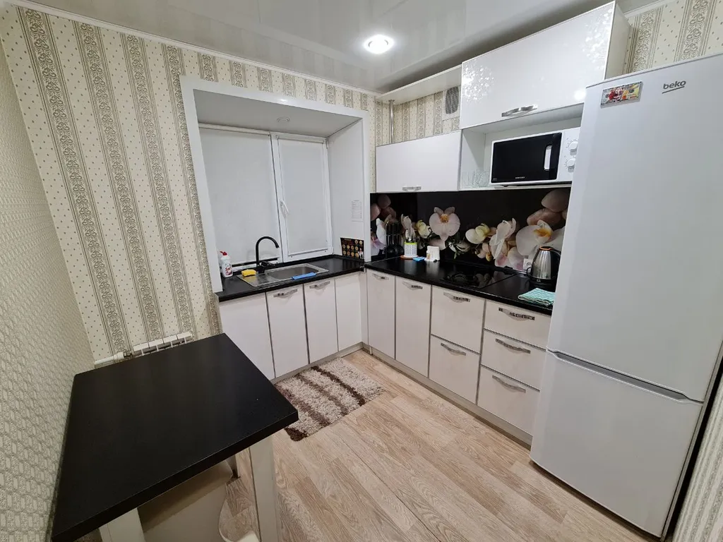 Однокомнатная в центре, рядом с городским садом