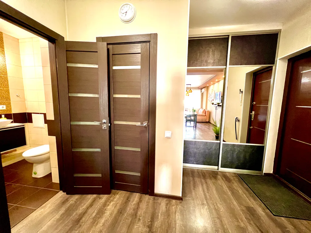 Квартира Квартира Дизайнерская студия на 9 этаже в ЖК Современник рядом с МТЛ-Арена — Самара