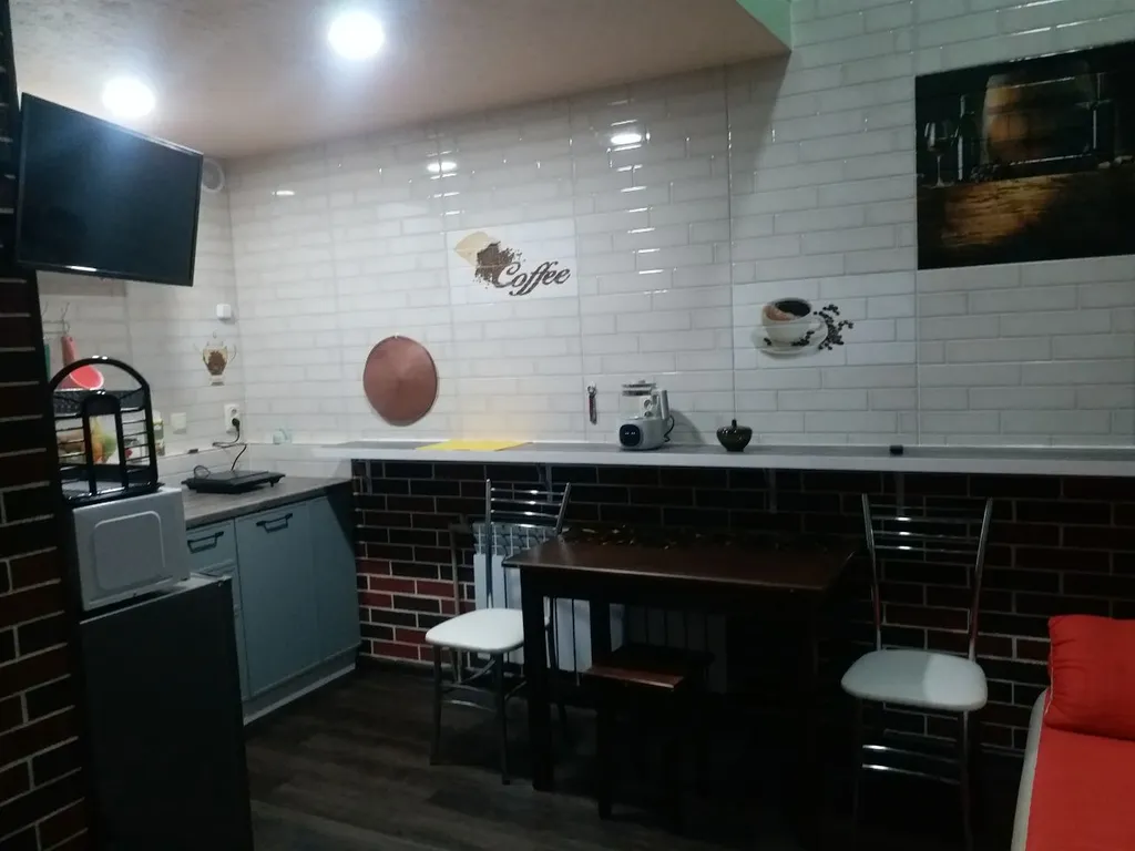 Квартира Двухуровневая студия уютная и комфортная, близко пляж, набережная и парк — аренда посуточно в Ялта