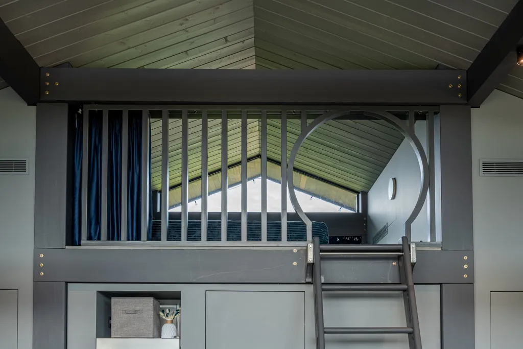 Лазурный дом в Загородном клубе у Плещеева озера