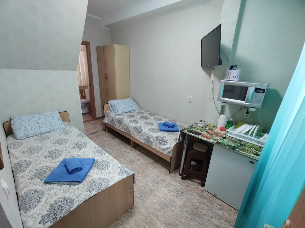 Квартира 2х местный номер стандарт на 1ом, 2ом или 3ем этаже. — аренда посуточно в Лазаревское