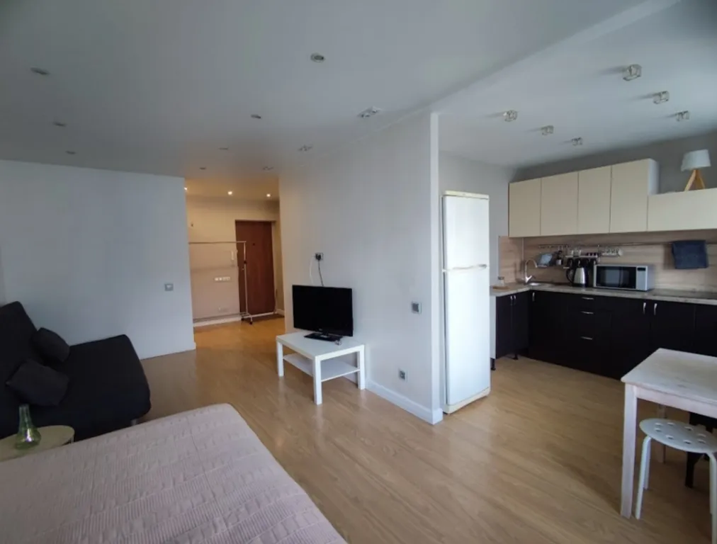 Студия возле Театра оперы и балета