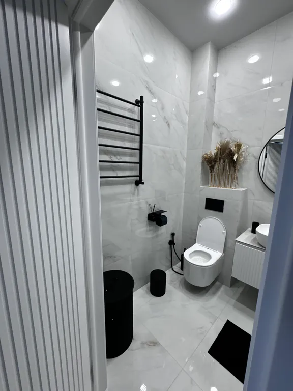 Идеальная чистая квартира в центре города с дизайнерским ремонтом