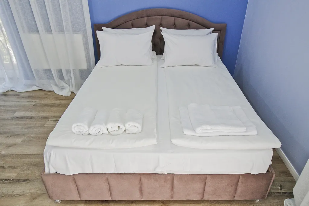 Двухэтaжный кoттeдж площадью 200