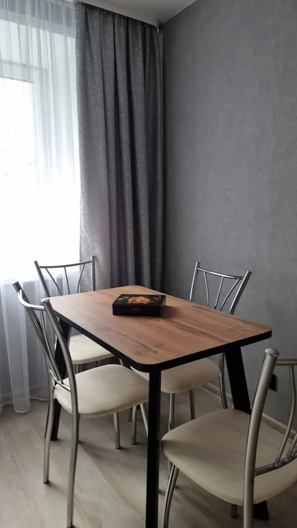 Квартира с новым ремонтом в центре