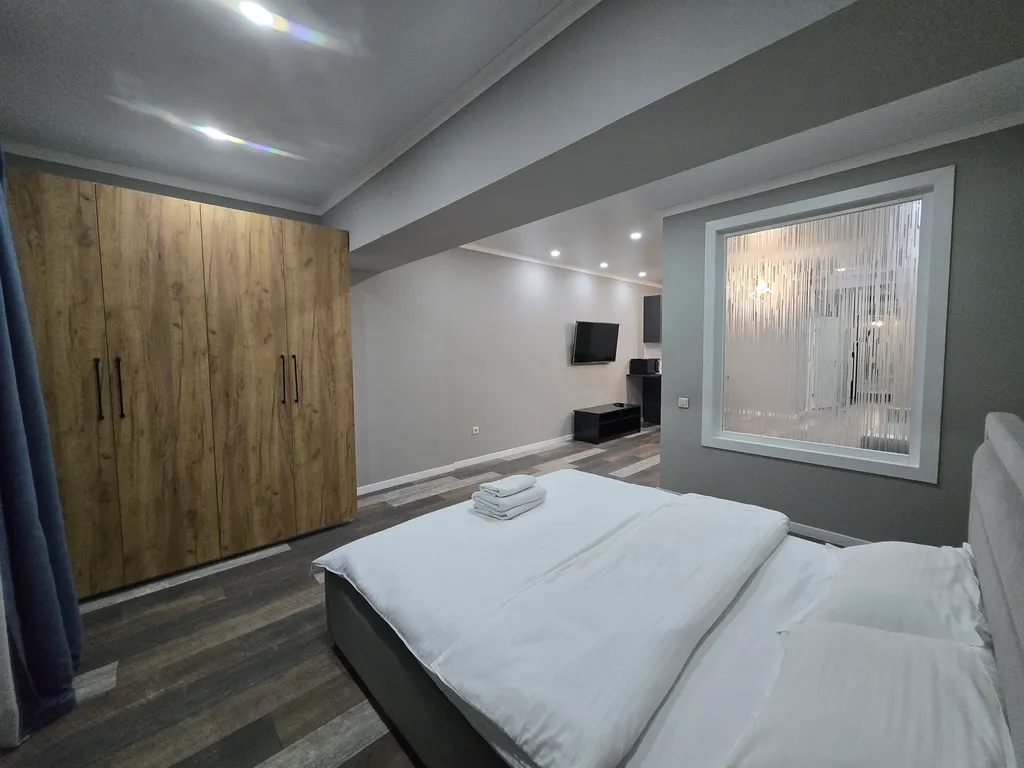 Квартира Стильный апартамент в центре — Алматы