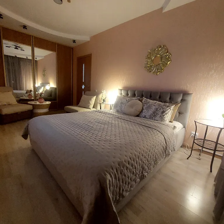 Квартира с верандой в центре