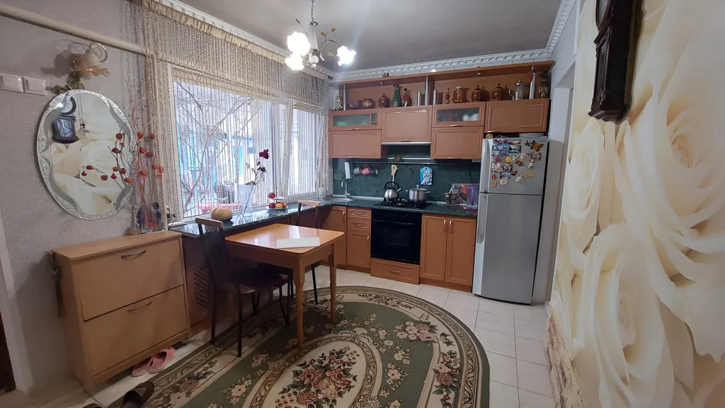 Квартира 2-комнатная Квартира — Евпатория