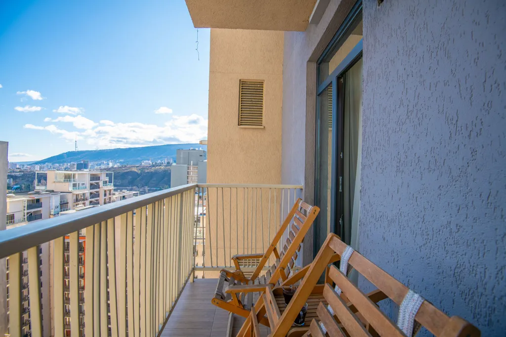 Уютная 3 комнатная квартира рядом с метро, полностью оборудована