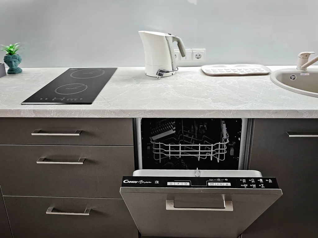 Однокомнатная квартира, нестандартной планировки, в центре города