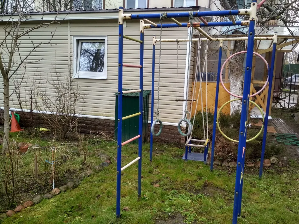 Коттедж Уютный дом у Соснового парка и моря — Пионерский