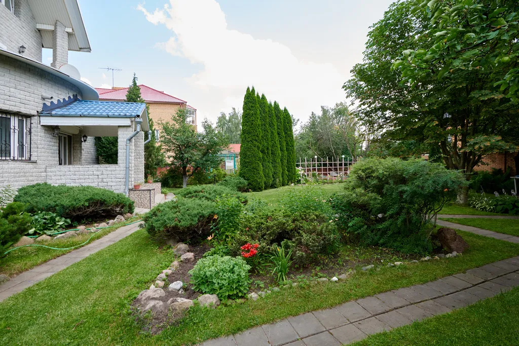 Уютный коттедж с бассейном и сауной