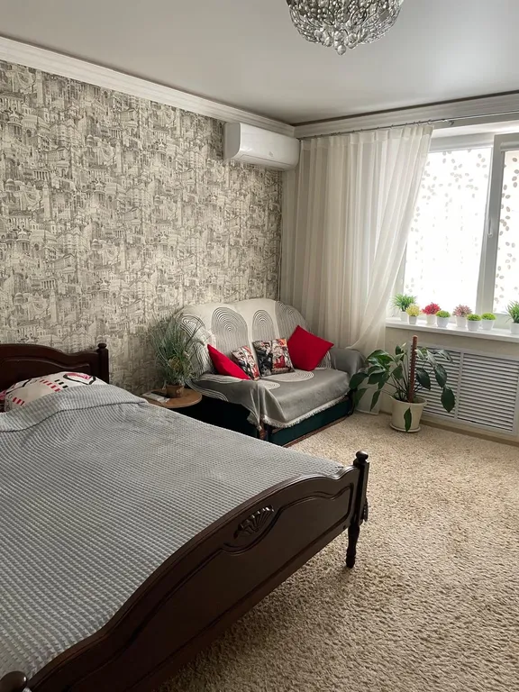 Светлая, просторная квартира в лучшем, спокойном районе, в центре — аренда посуточно в Иноземцево