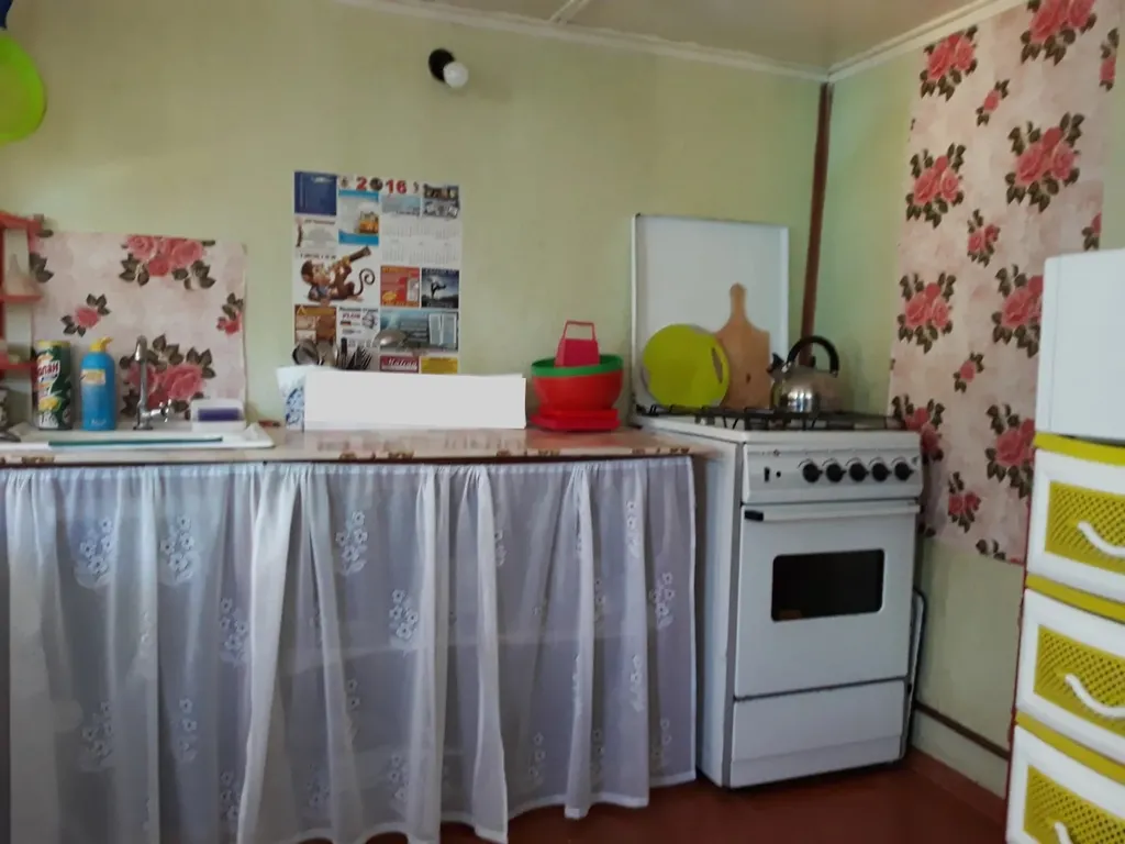 Коттедж Небольшой летний домик — Ейск