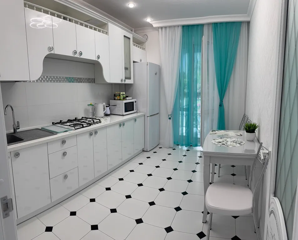 Новая белоснежная квартира в современном ЖК