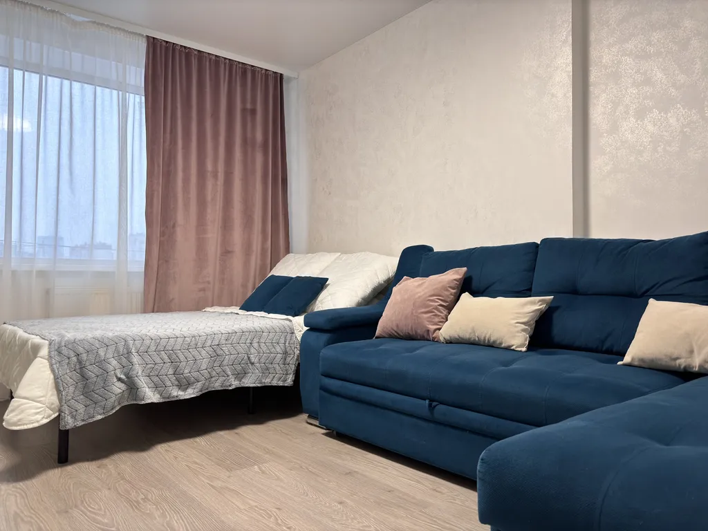 Стильная и уютная 2-к. квартира в спальном районе от Город 18