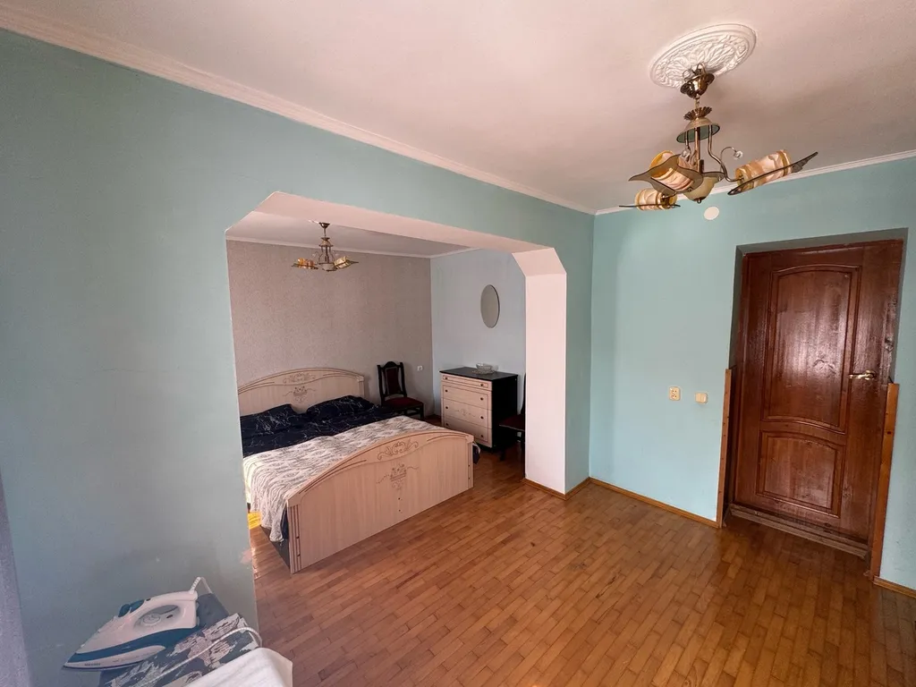 Уютный первый этаж дома