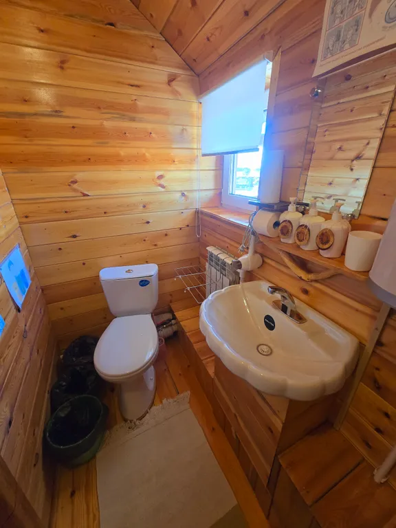 Уютная комната с собственной ванной комнатой