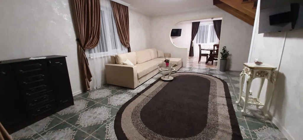 Уютный дом с баней и бассейном