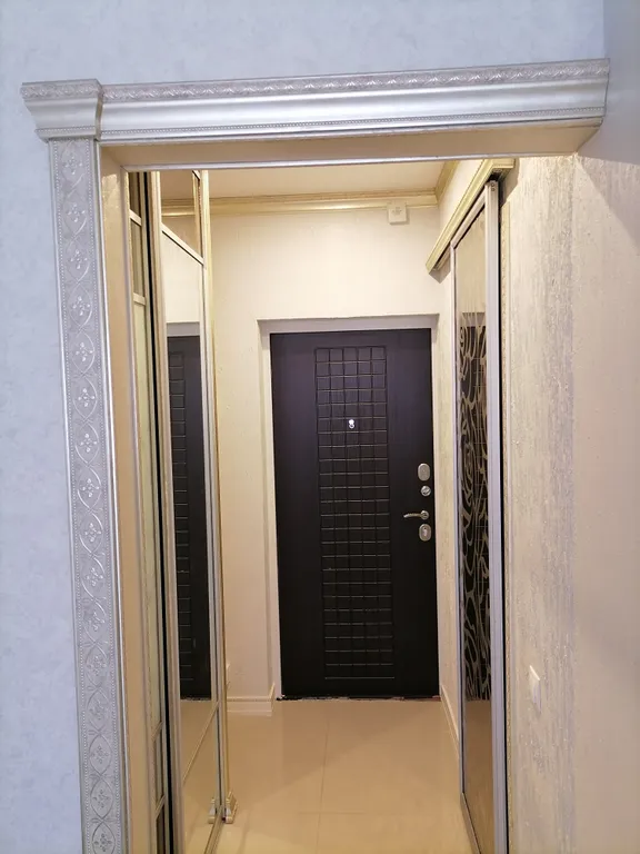 Резиденция на первой линии около Хилтона