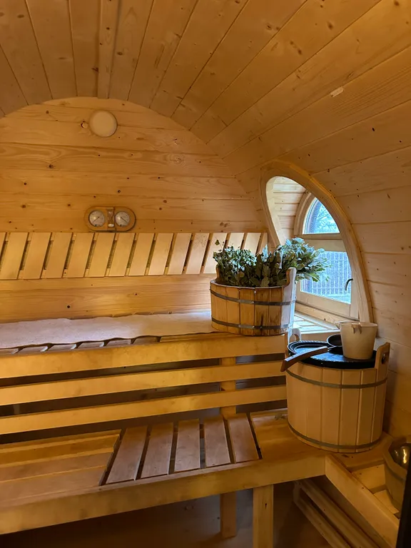 Гурница Хауз - уединенный дом на берегу озера