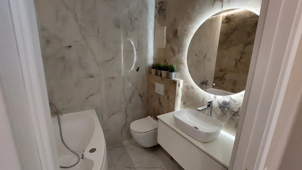 Двухкомнатная с джакузи