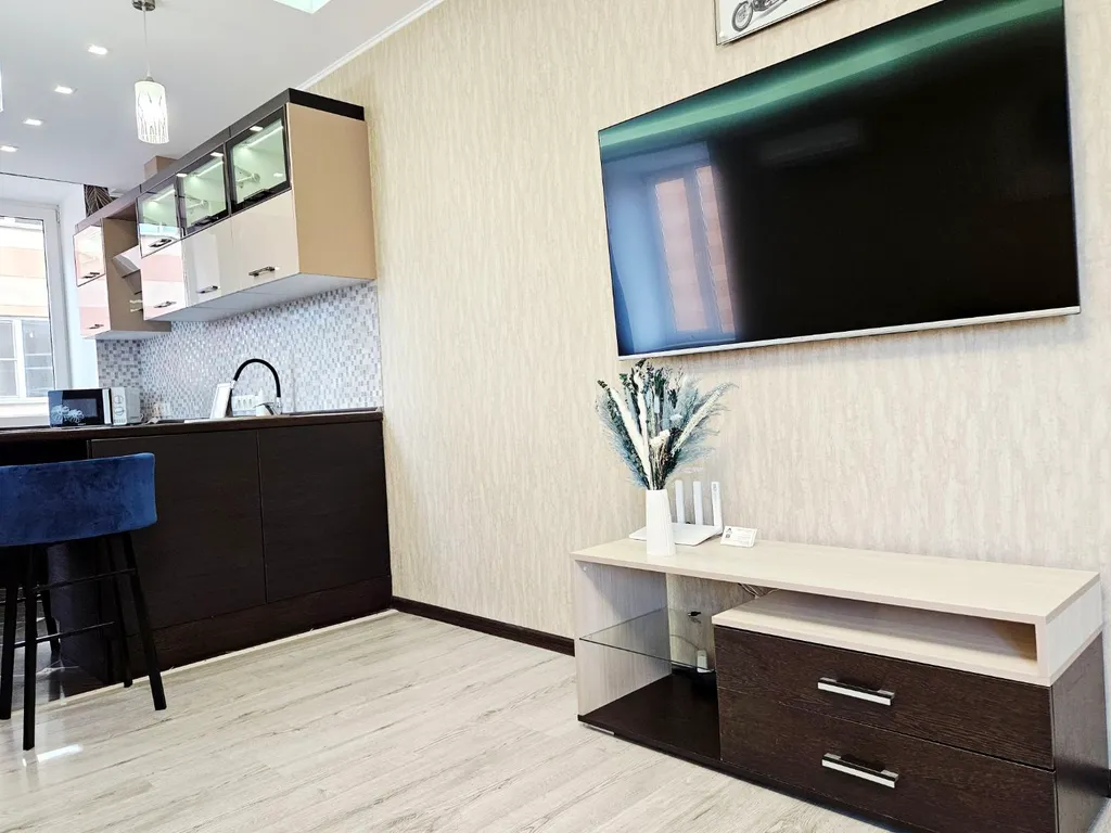 Двухкомнатная рядом с Театром кукол