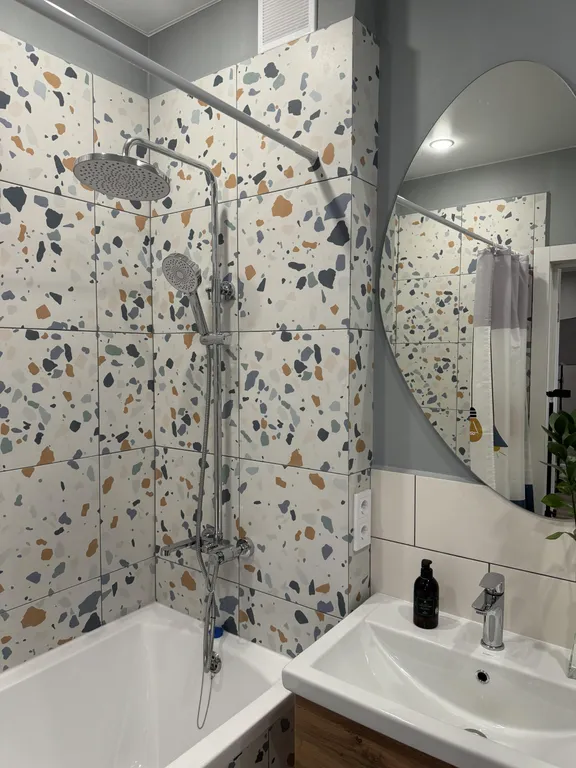 Квартиры возле трк планета и дворцом борьбы с воданагревателем