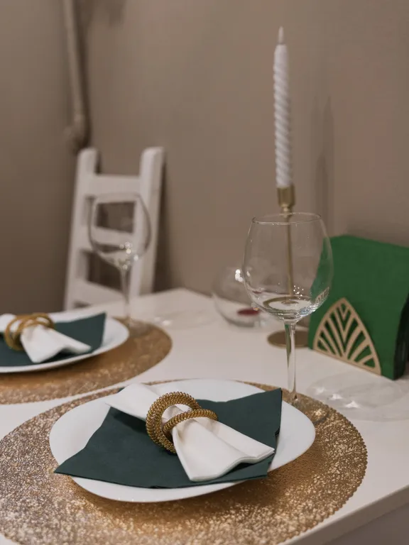 Уютная квартира в сaмом цeнтре cтapогo гoрoдa