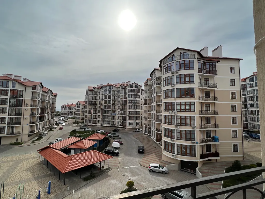 Большая квартира с 2 балконами