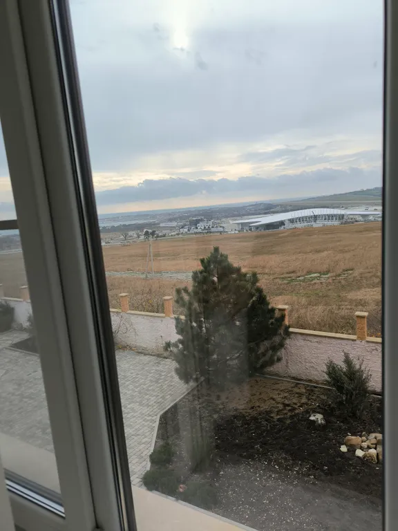 Комната с видом на море